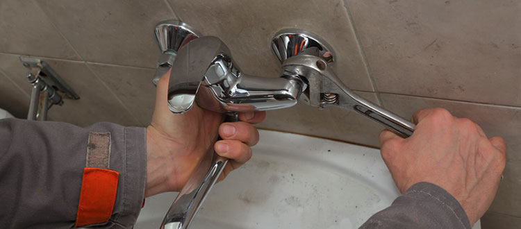 Simple Plumbing Maintenance Solutions To Reduce Building Repair Costs for Home Owners